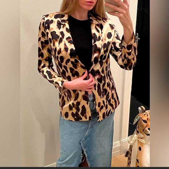 Satin leopard print blazer - Picture 6 of 7